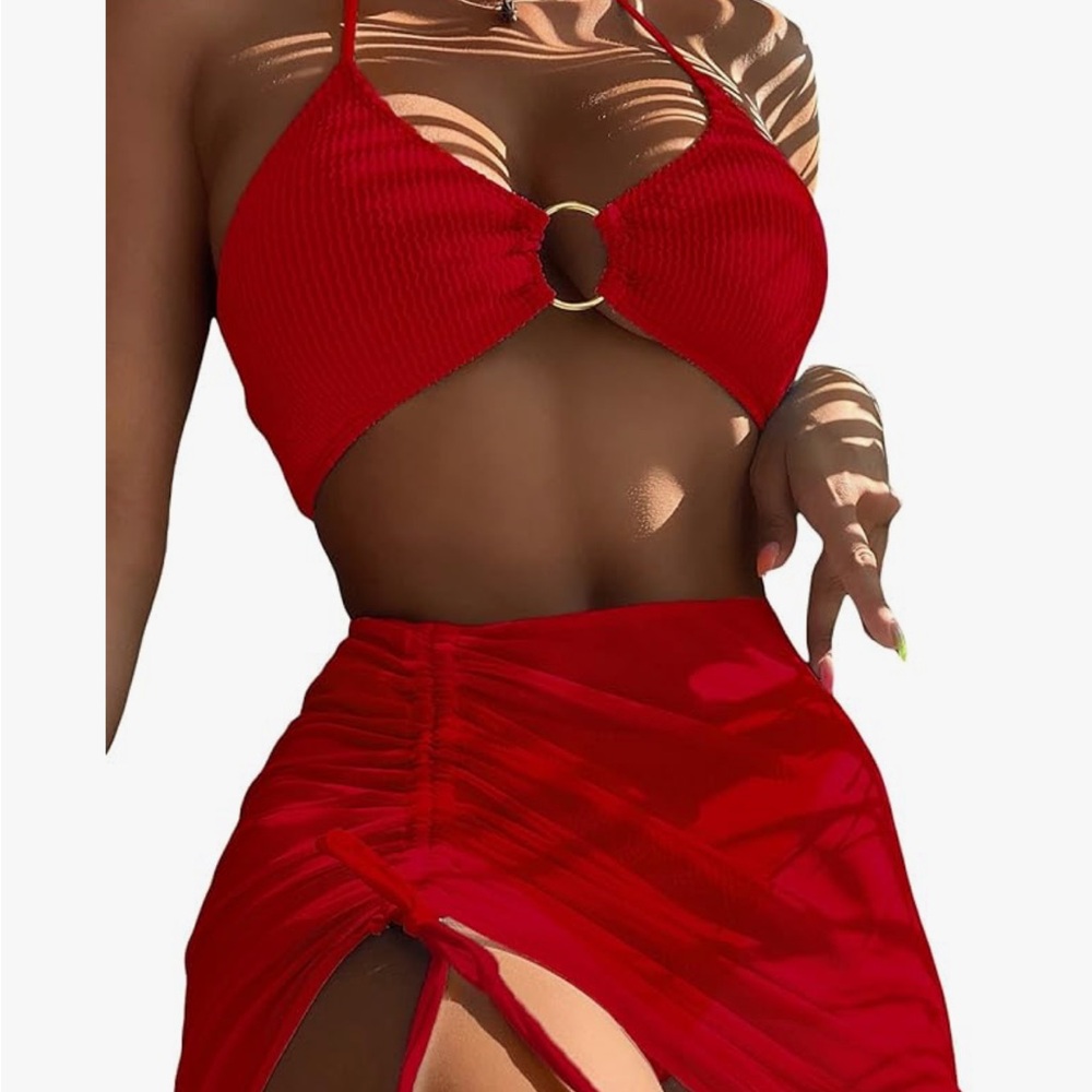 Make me chic S NWOT Red metal O-ring Halter Top and Skirt 3-piece bikini set